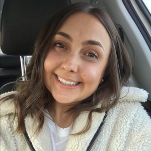 Meet your Posher, Natasha